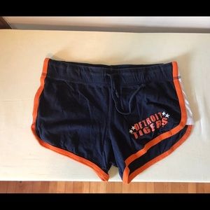 Detroit Tigers Shorts Size M